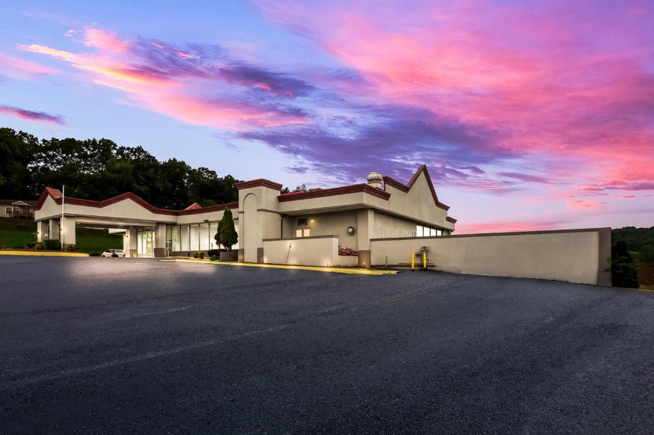 Red Roof Inn New Stanton Exterior foto